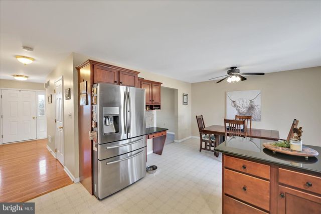 251 S GARFIELD RD, Bernville, PA 19506