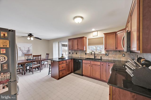 251 S GARFIELD RD, Bernville, PA 19506