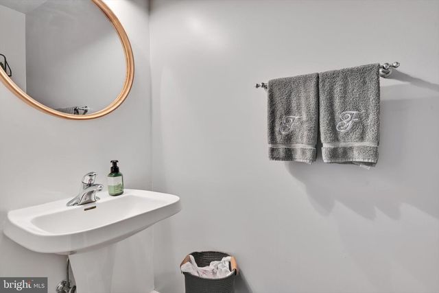 251 S GARFIELD RD, Bernville, PA 19506