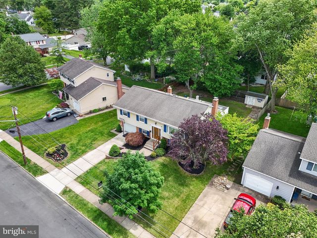 42 REGENT RD, Cherry Hill, NJ 08003