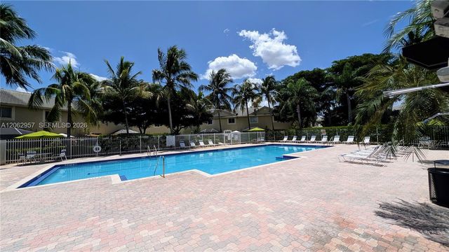 2231 N Cordoba Bend, Weston, FL 33327