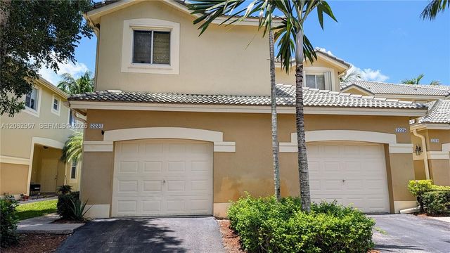 2231 N Cordoba Bend, Weston, FL 33327