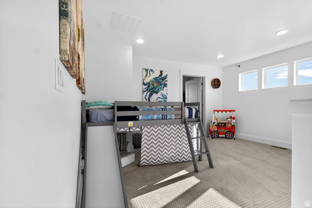 2429 W 2900 N, Farr West, UT 84404