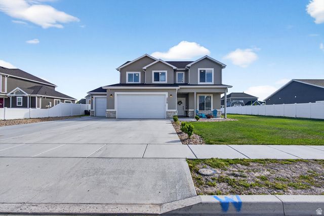 2429 W 2900 N, Farr West, UT 84404
