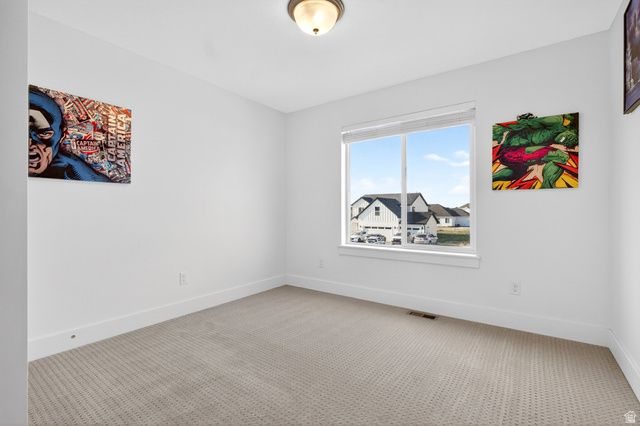 2429 W 2900 N, Farr West, UT 84404