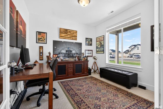 2429 W 2900 N, Farr West, UT 84404