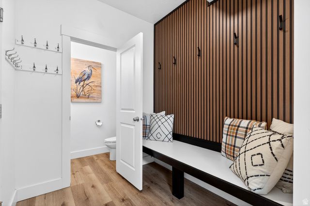 2429 W 2900 N, Farr West, UT 84404