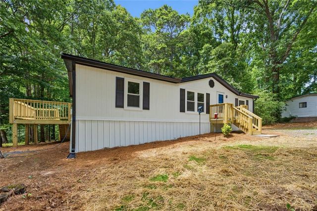 6199 Brightwell Place SE, Acworth, GA 30102