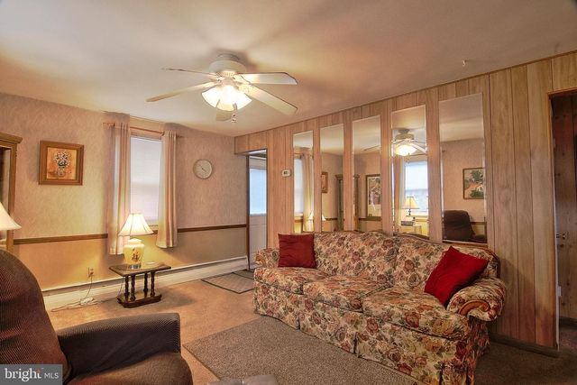 220 WILSON ST, Pottstown, PA 19464