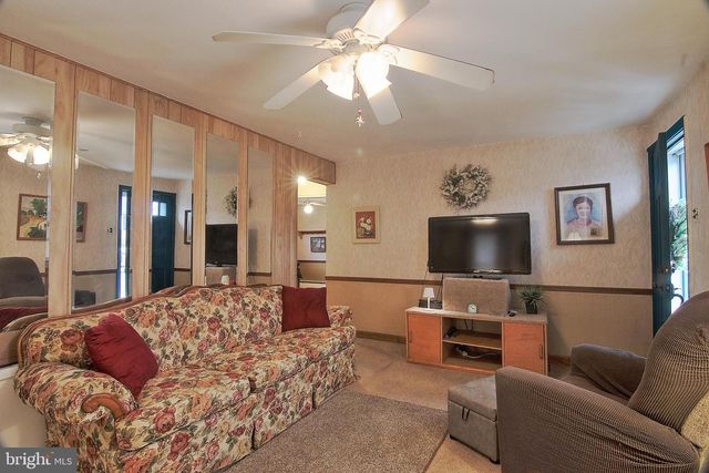 220 WILSON ST, Pottstown, PA 19464