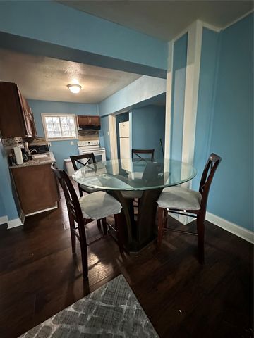 5800 Truman Drive, Fort Worth, TX 76112