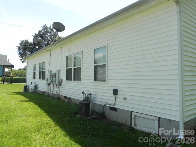 13604 S Old Statesville Road A, Huntersville, NC 28078