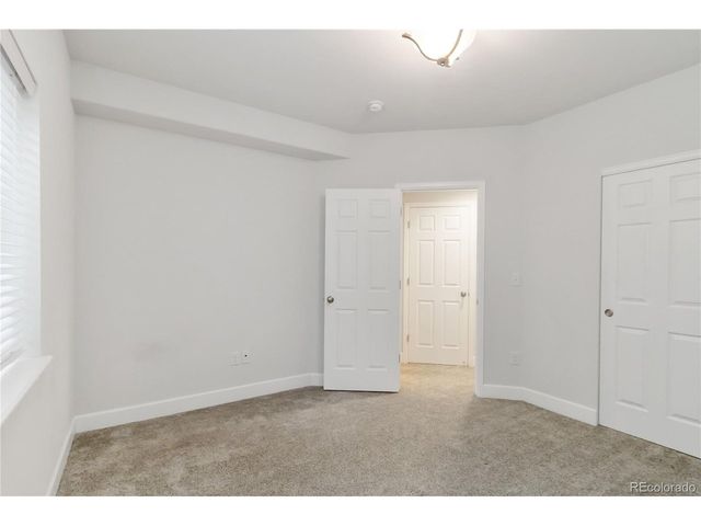 6525 S Newcastle Way, Aurora, CO 80016