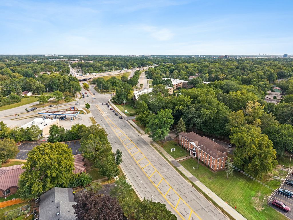 4215 Kirchoff Road, Rolling Meadows, IL 60008 — photo 4
