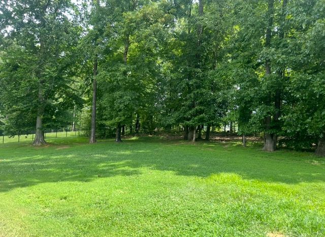 1789 Double R Blvd, Clarksville, TN 37042