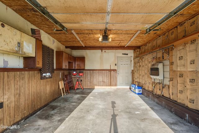 1 Winston Place, Colonie, NY 12205