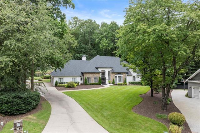 1460 Lakemist Court, Roswell, GA 30075