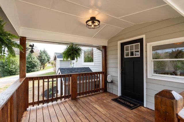 28 JONES CREEK RD, Arrington, VA 22922