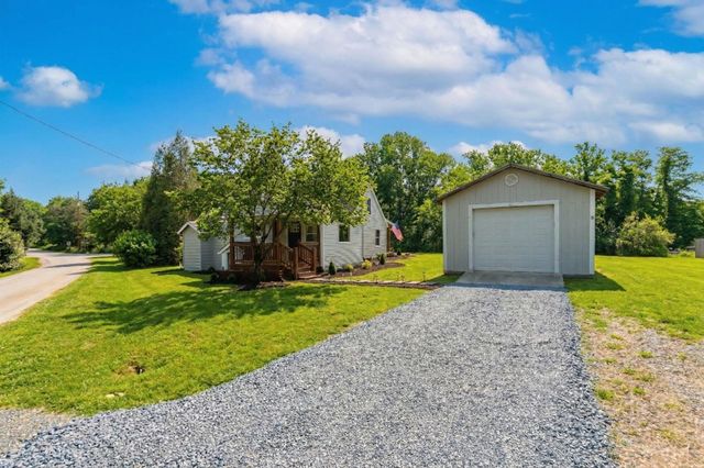 28 JONES CREEK RD, Arrington, VA 22922