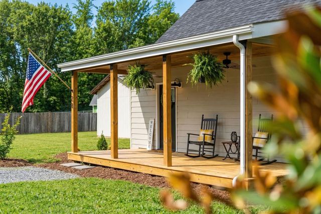 28 JONES CREEK RD, Arrington, VA 22922