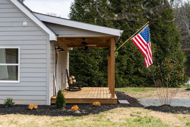 28 JONES CREEK RD, Arrington, VA 22922