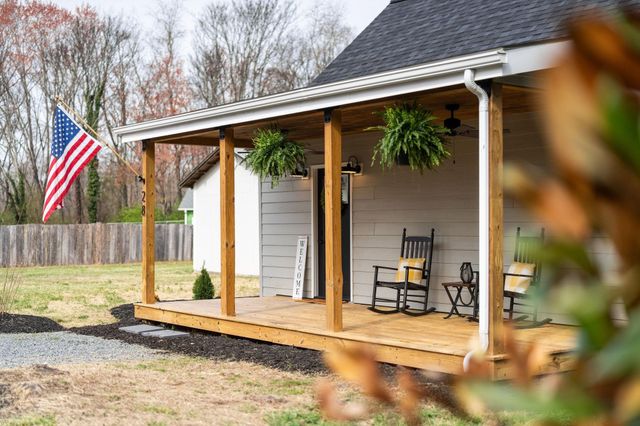 28 JONES CREEK RD, Arrington, VA 22922