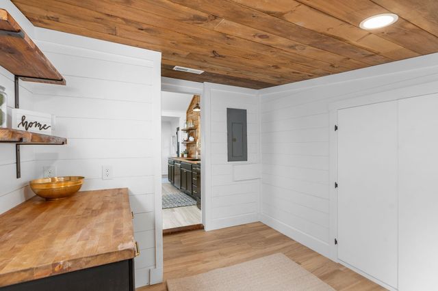 28 JONES CREEK RD, Arrington, VA 22922