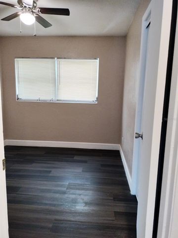 3246 NE 7TH LANE, Ocala, FL 34470