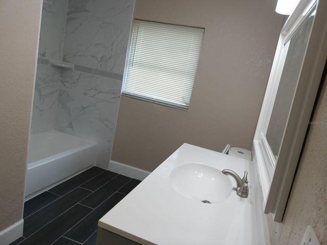 3246 NE 7TH LANE, Ocala, FL 34470