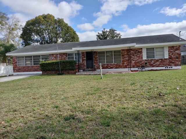 3246 NE 7TH LANE, Ocala, FL 34470