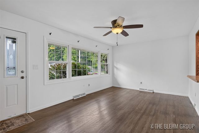 2523 44th Street, Wyoming, MI 49519
