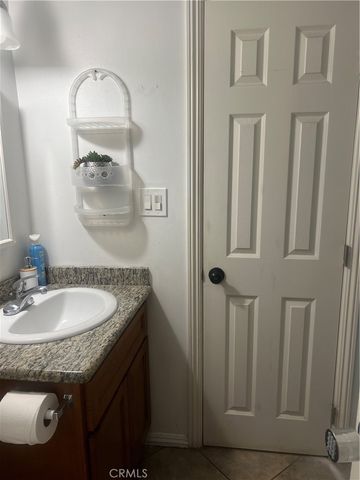 904 S Del Mar, San Gabriel, CA 91776
