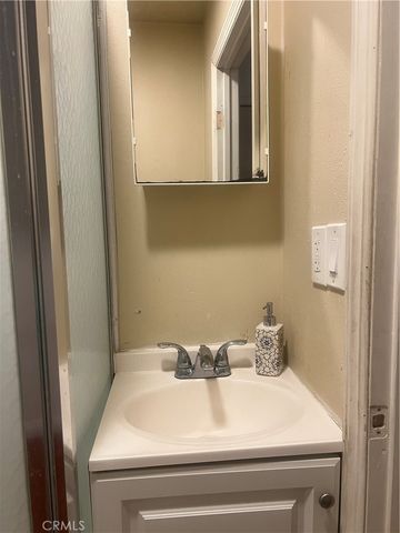 904 S Del Mar, San Gabriel, CA 91776