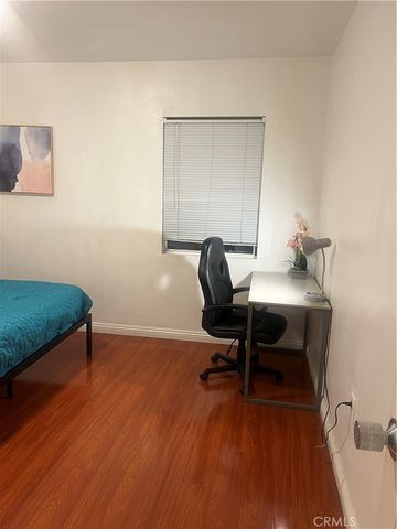 904 S Del Mar, San Gabriel, CA 91776