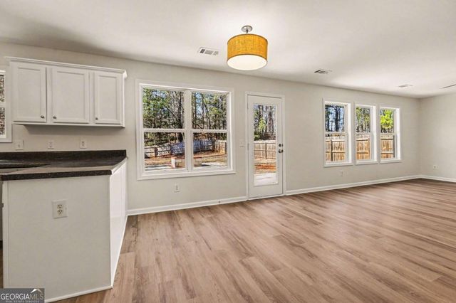 9035 Montclair Hills Drive, Cumming, GA 30028