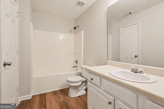 9035 Montclair Hills Drive, Cumming, GA 30028