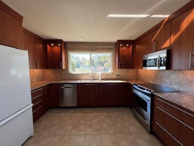 2537 Stonegate Drive, Tallahassee, FL 32308