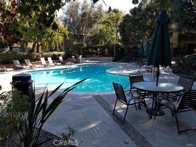 3050 S Bristol Street 9D, Santa Ana, CA 92704