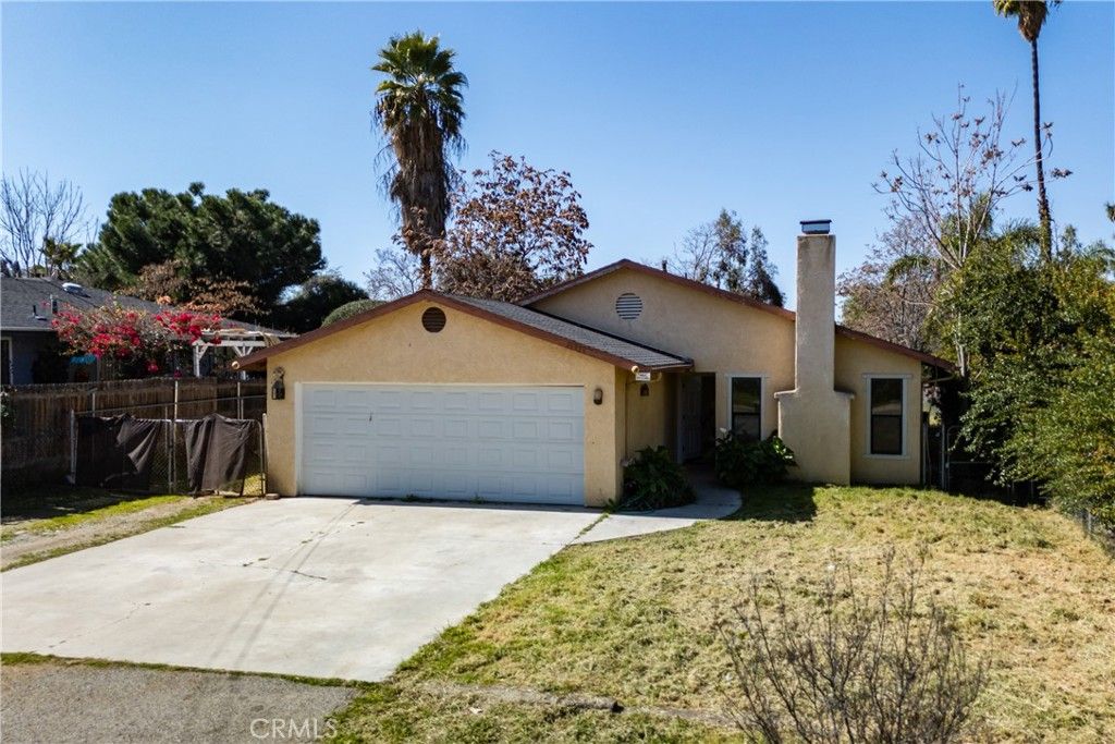 Image 1 of property listing at 26959 Meridian, Hemet, CA 92544