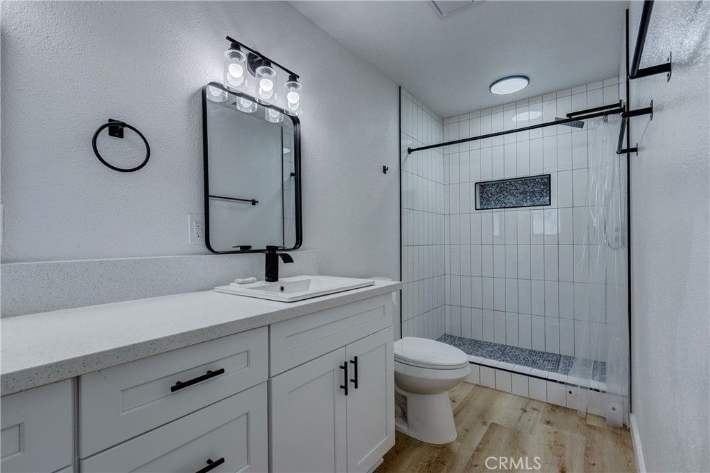 Image 22 of property listing at 26959 Meridian, Hemet, CA 92544