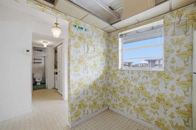 2861 NW 47th Terrace 305b, Lauderdale Lakes, FL 33313