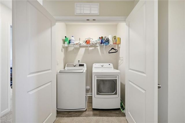 1365 Isley Lane, Kernersville, NC 27284