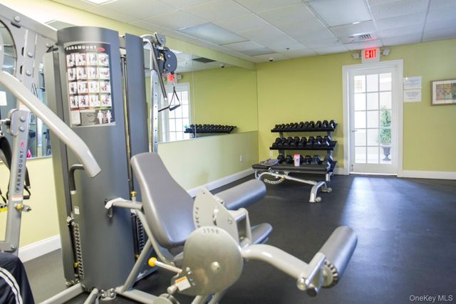 218 Willow Lane, Valley Stream, NY 11580