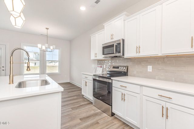 103 Lola Place, La Grange, NC 28551