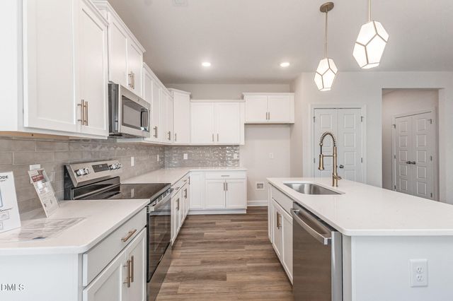 103 Lola Place, La Grange, NC 28551