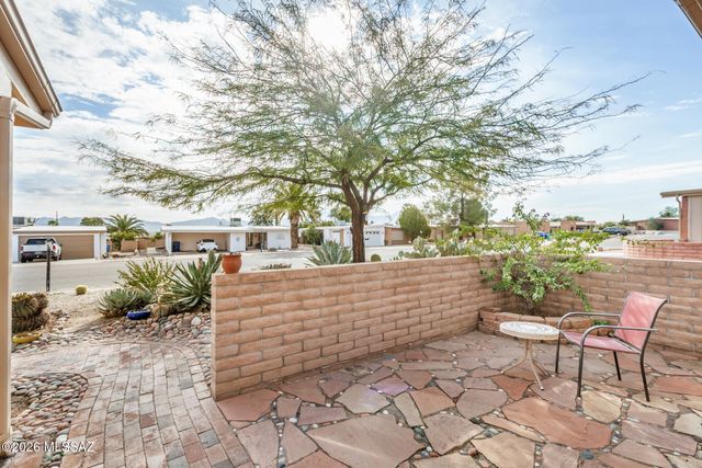 392 W Rio Altar, Green Valley, AZ 85614