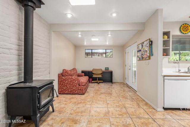 392 W Rio Altar, Green Valley, AZ 85614