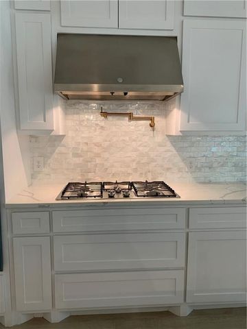 2814 HELD Dr, Corpus Christi, TX 78418