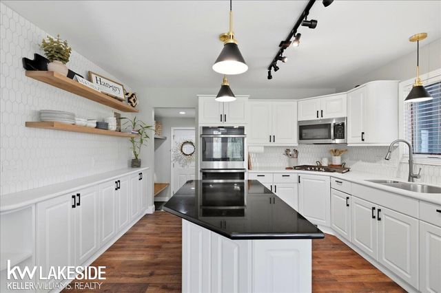 61030 Miriam Drive, Washington Twp, MI 48094