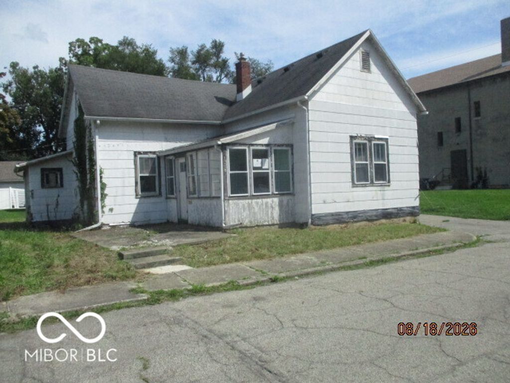 1316 Sycamore Street, Anderson, IN 46016